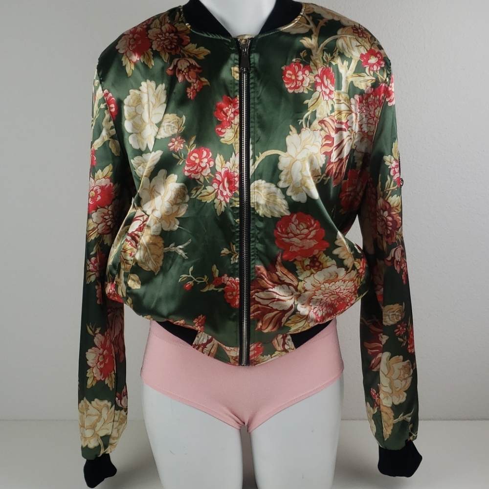 36 5 green floral Jacket size large